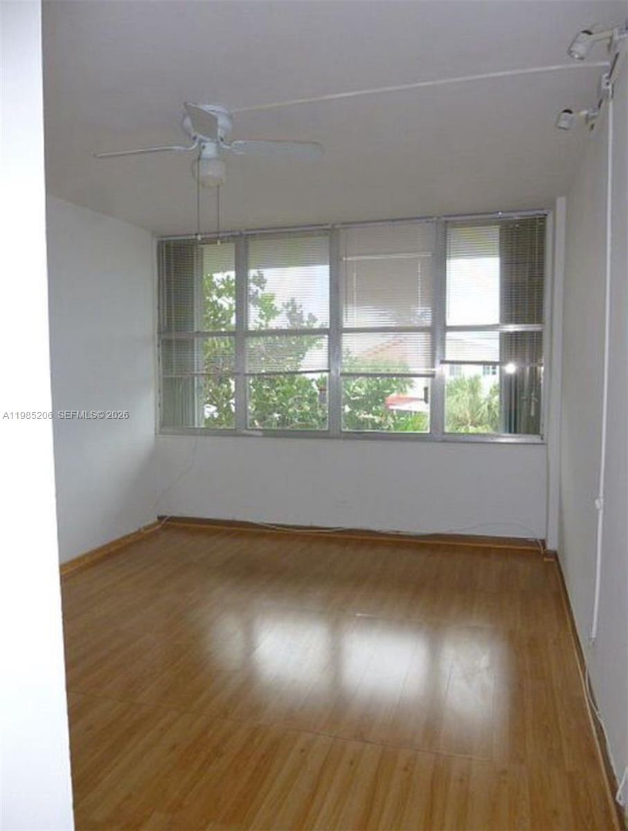 PARKVIEW POINT CONDO - Residential