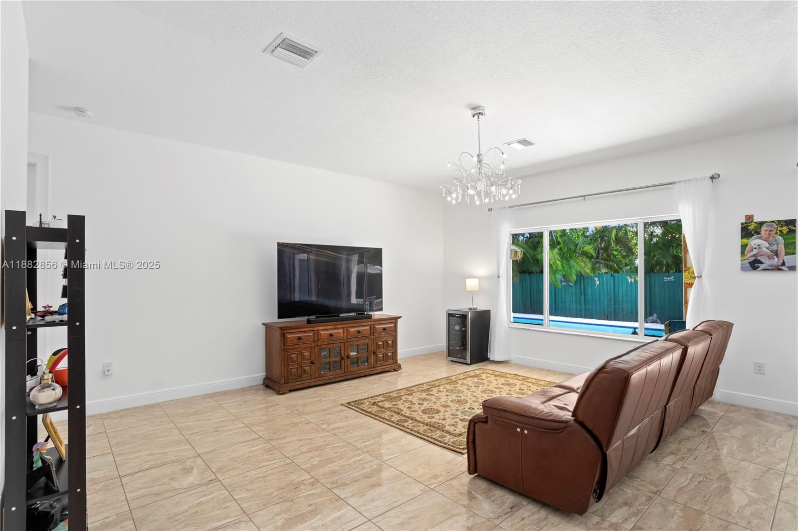 COCO BAY ESTATES - Residential