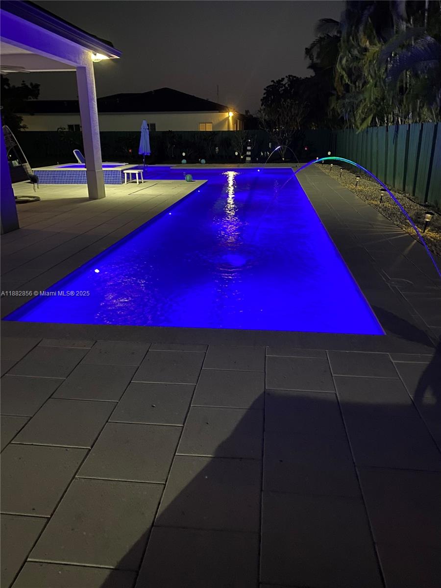 COCO BAY ESTATES - Residential