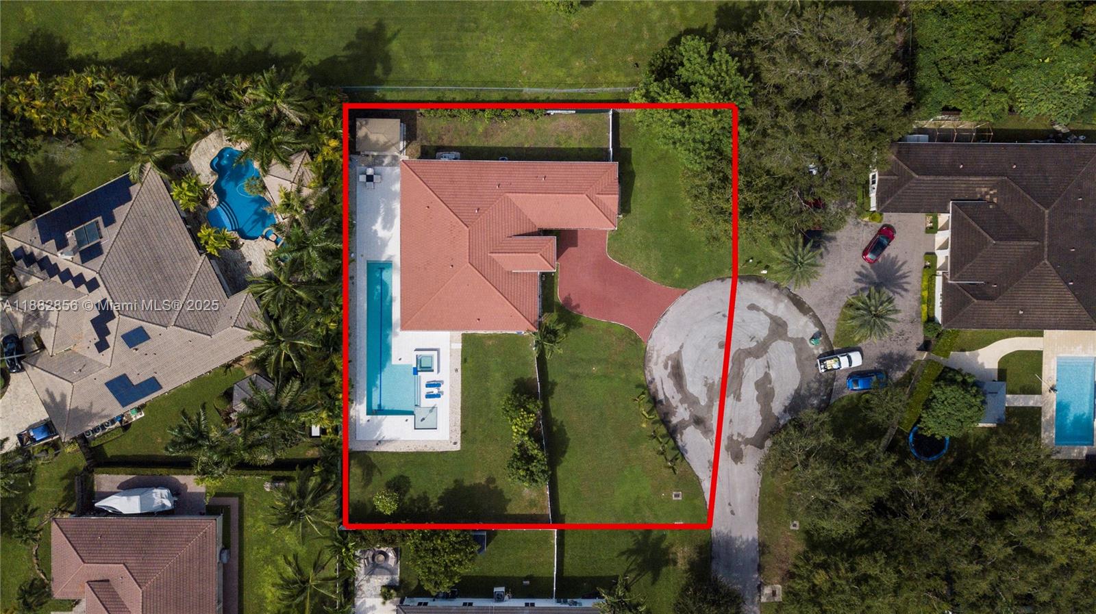 COCO BAY ESTATES - Residential