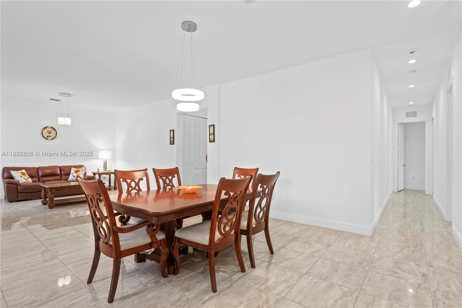 COCO BAY ESTATES - Residential