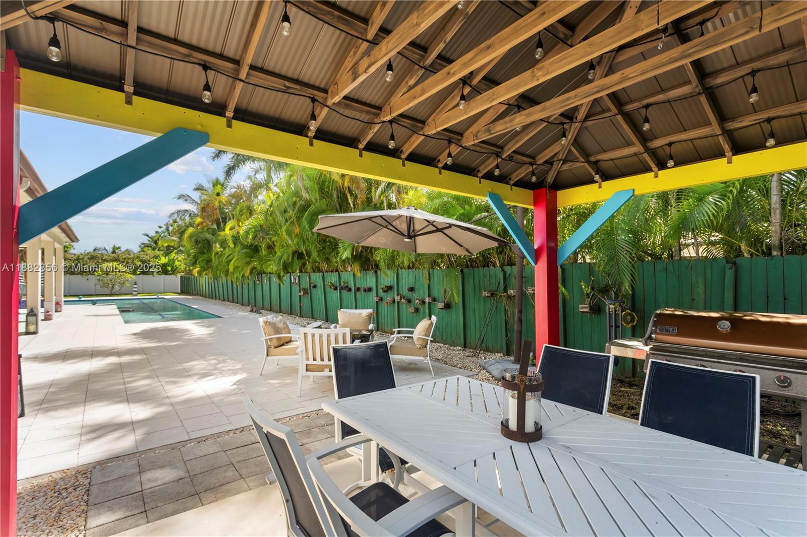 COCO BAY ESTATES - Residential