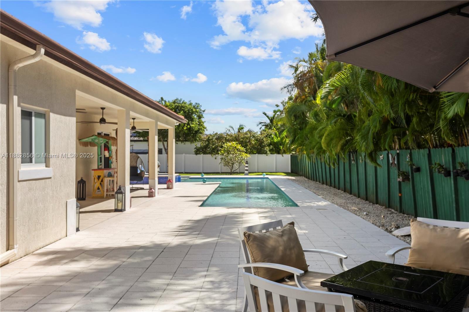 COCO BAY ESTATES - Residential