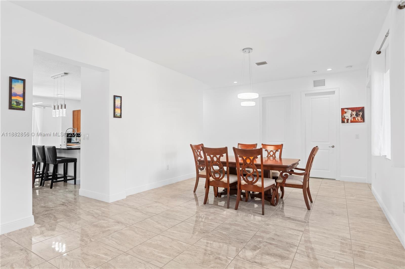 COCO BAY ESTATES - Residential