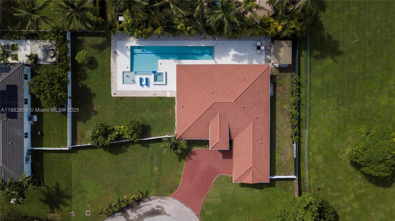 COCO BAY ESTATES - Residential