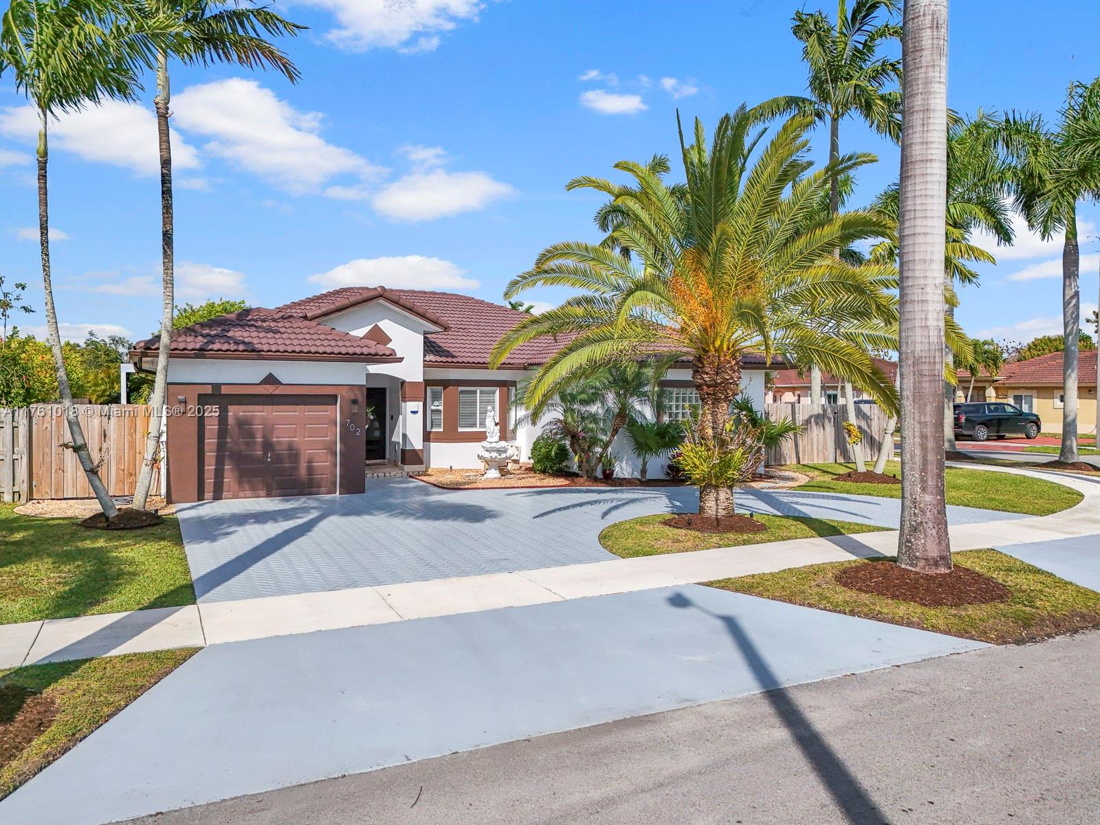 Property for Sale at 702 Se 14th Ave, Homestead, Miami-Dade County, Florida - Bedrooms: 3 
Bathrooms: 2  - $625,000