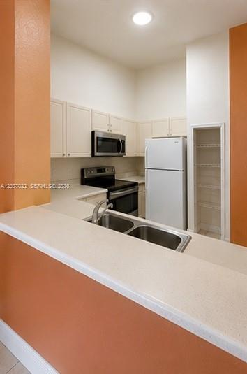 2811 SE 17th Ave 206