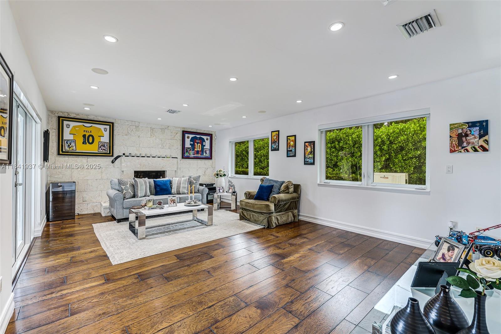 Farmers Acres - Residential