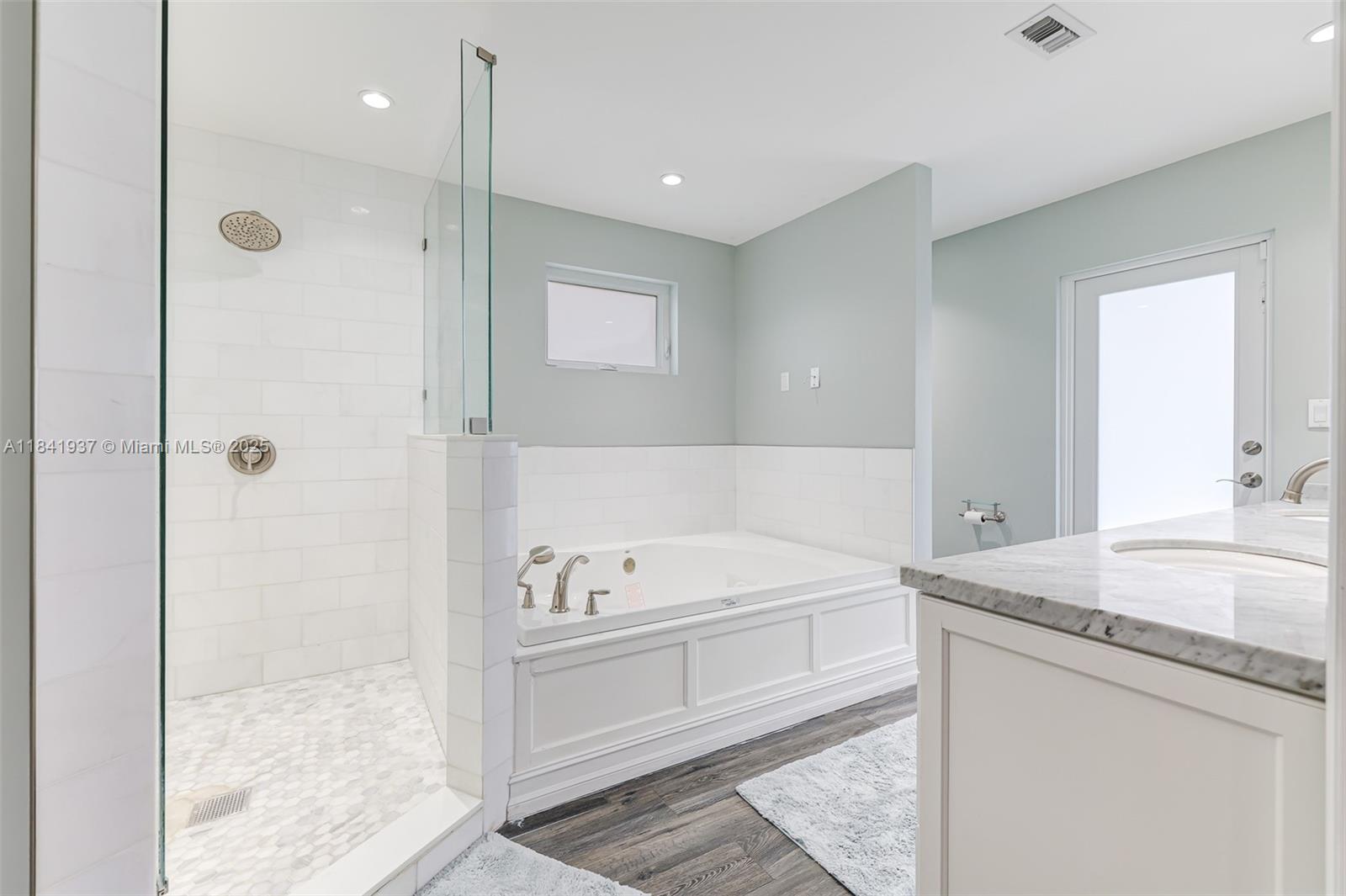 Farmers Acres - Residential