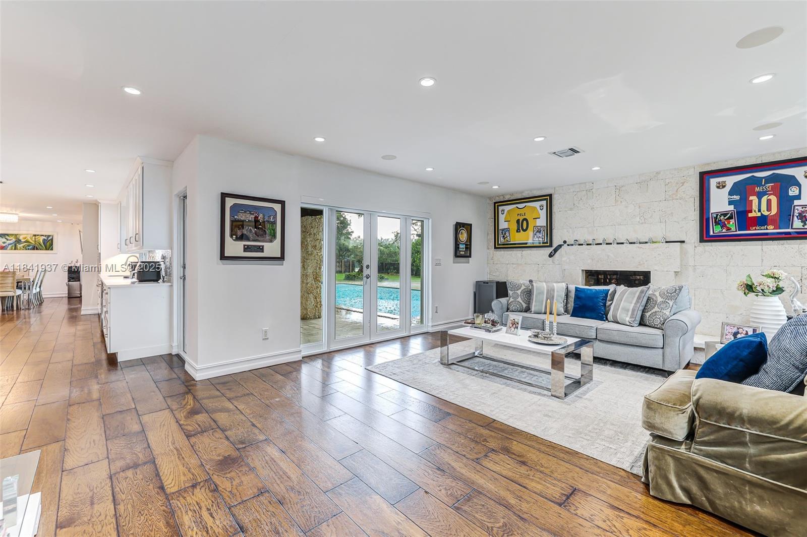 Farmers Acres - Residential