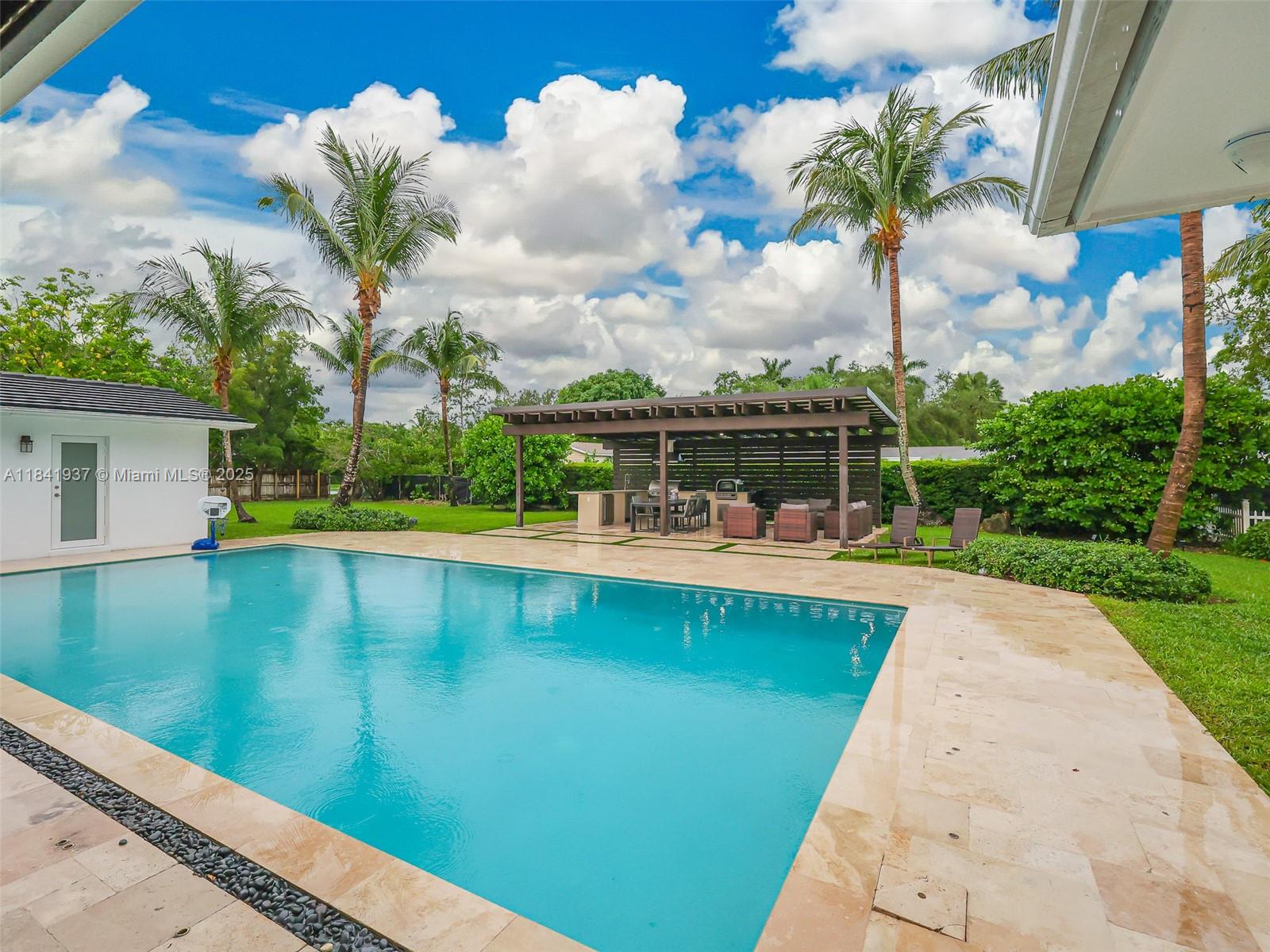 Farmers Acres - Residential