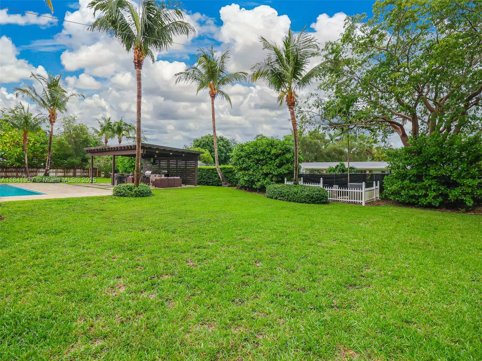 Farmers Acres - Residential