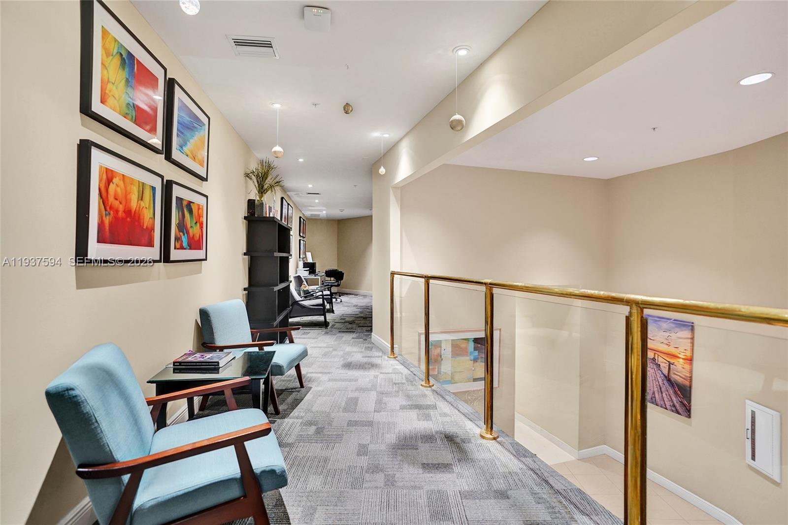 610 CLEMATIS CONDO - Residential