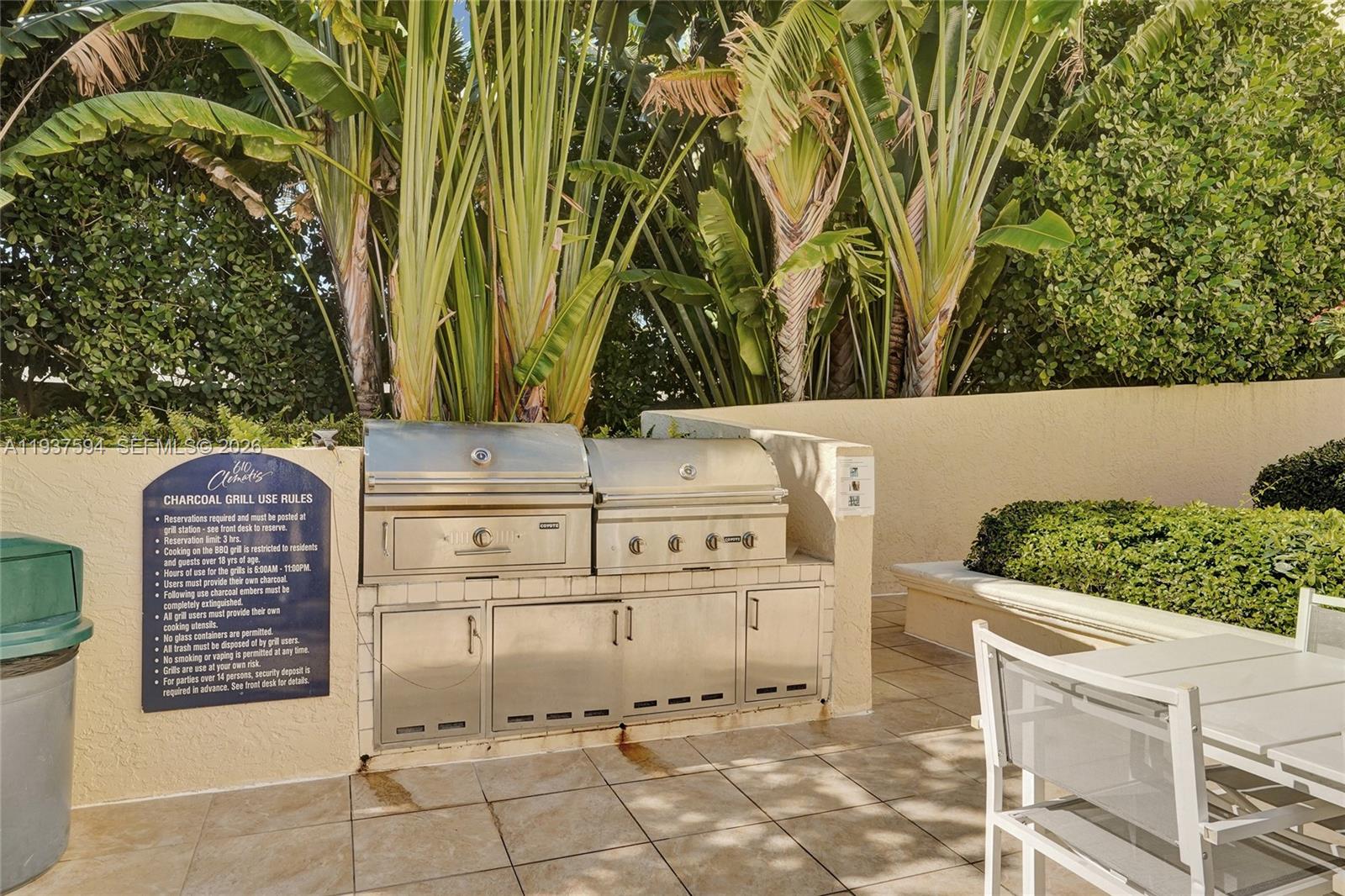 610 CLEMATIS CONDO - Residential