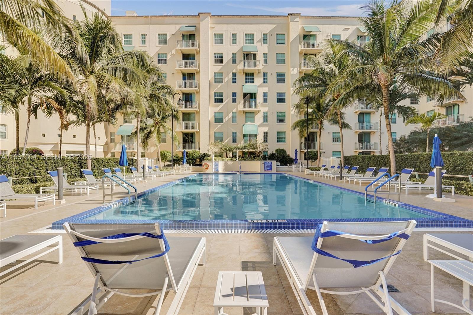 610 CLEMATIS CONDO - Residential