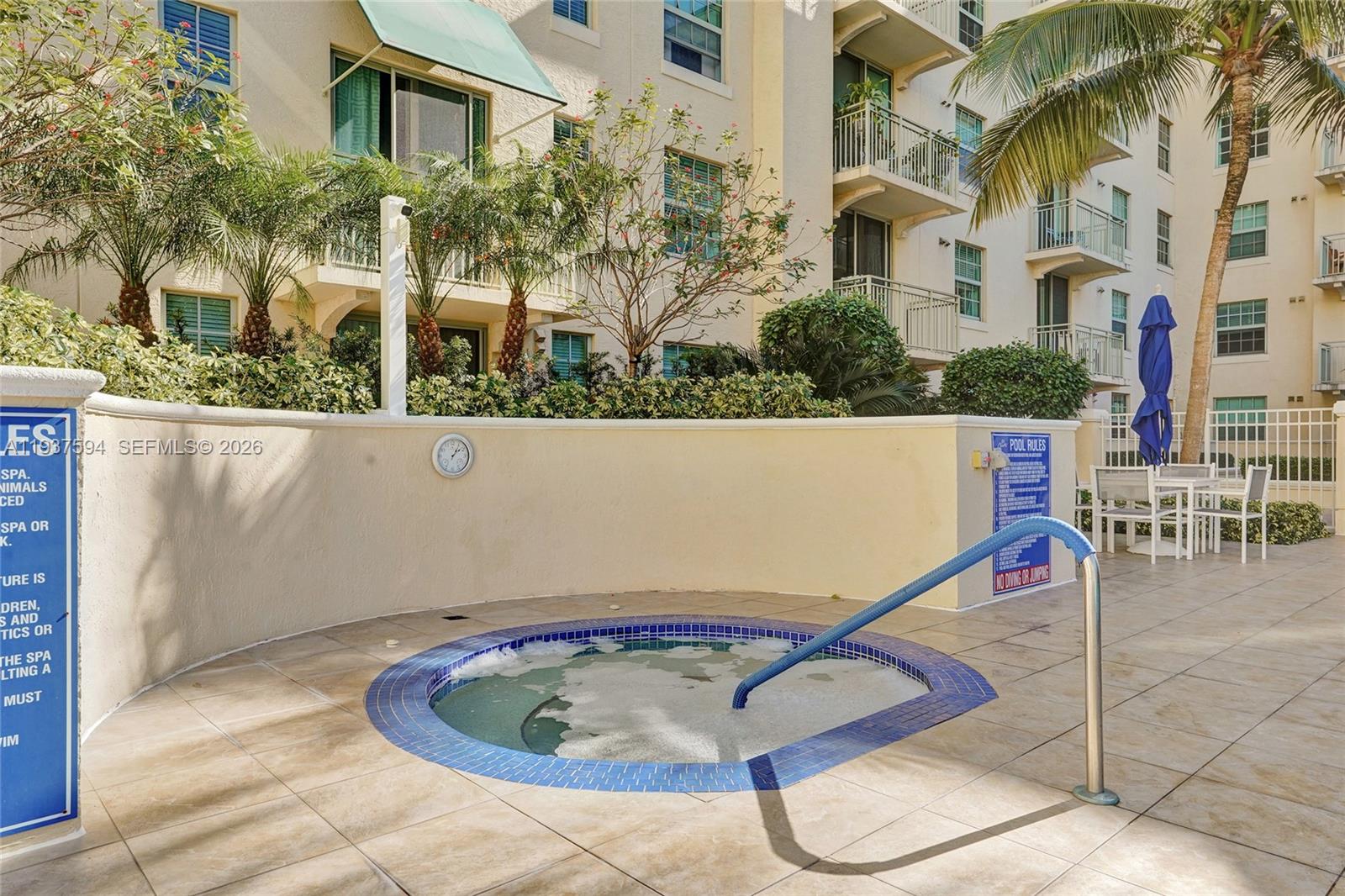 610 CLEMATIS CONDO - Residential