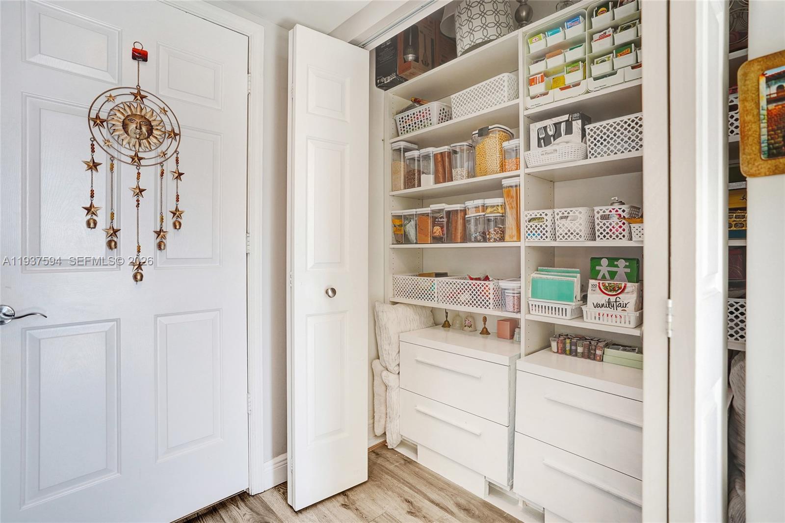 610 CLEMATIS CONDO - Residential