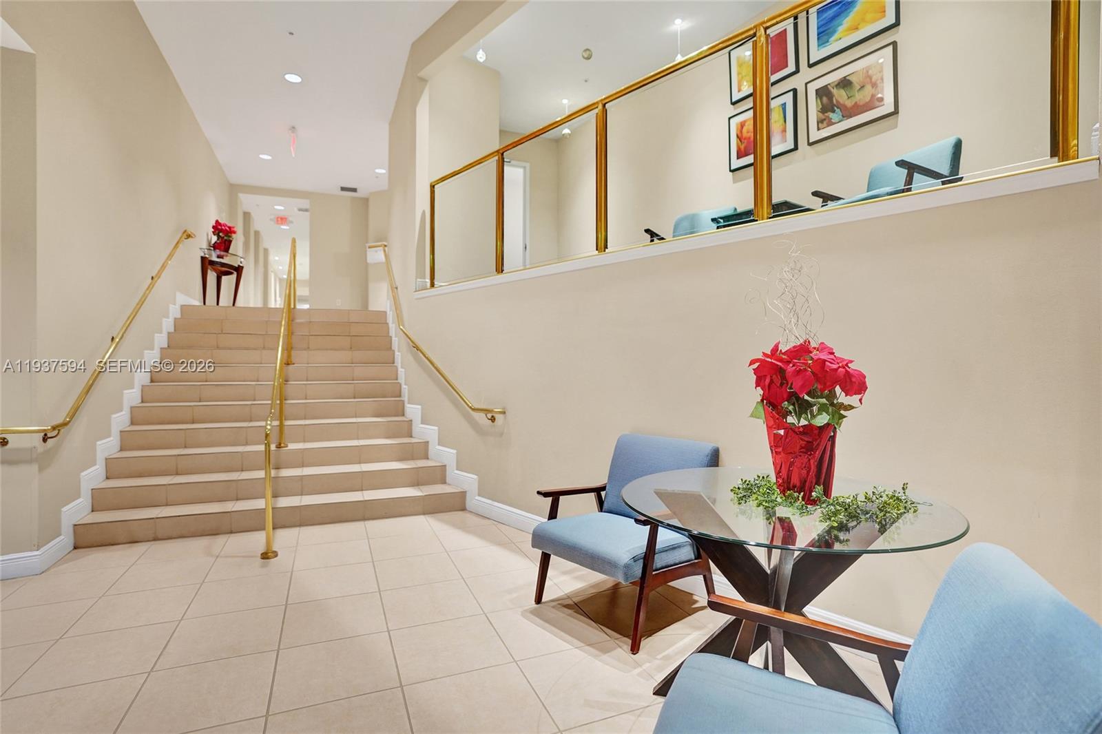 610 CLEMATIS CONDO - Residential