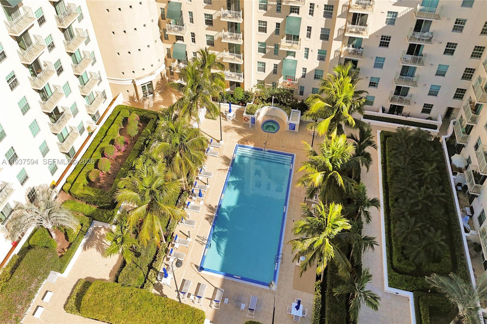 610 CLEMATIS CONDO - Residential