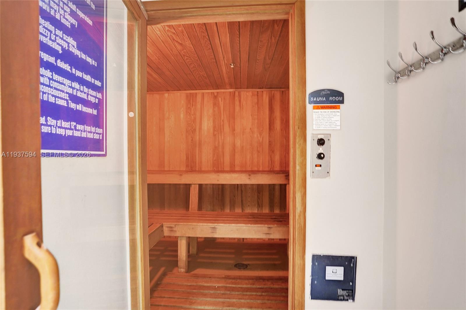 610 CLEMATIS CONDO - Residential