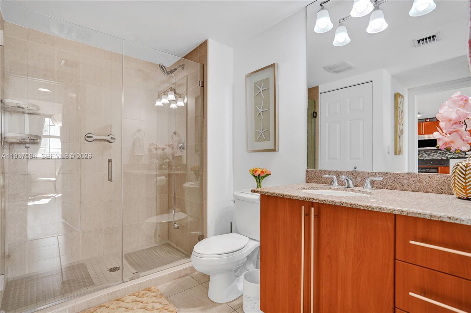 610 CLEMATIS CONDO - Residential