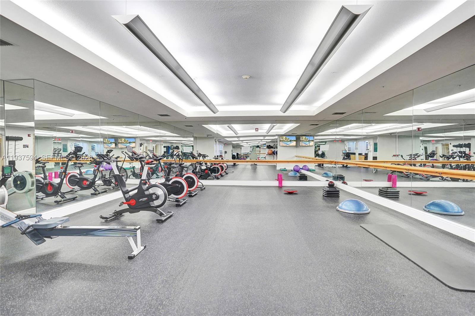 610 CLEMATIS CONDO - Residential