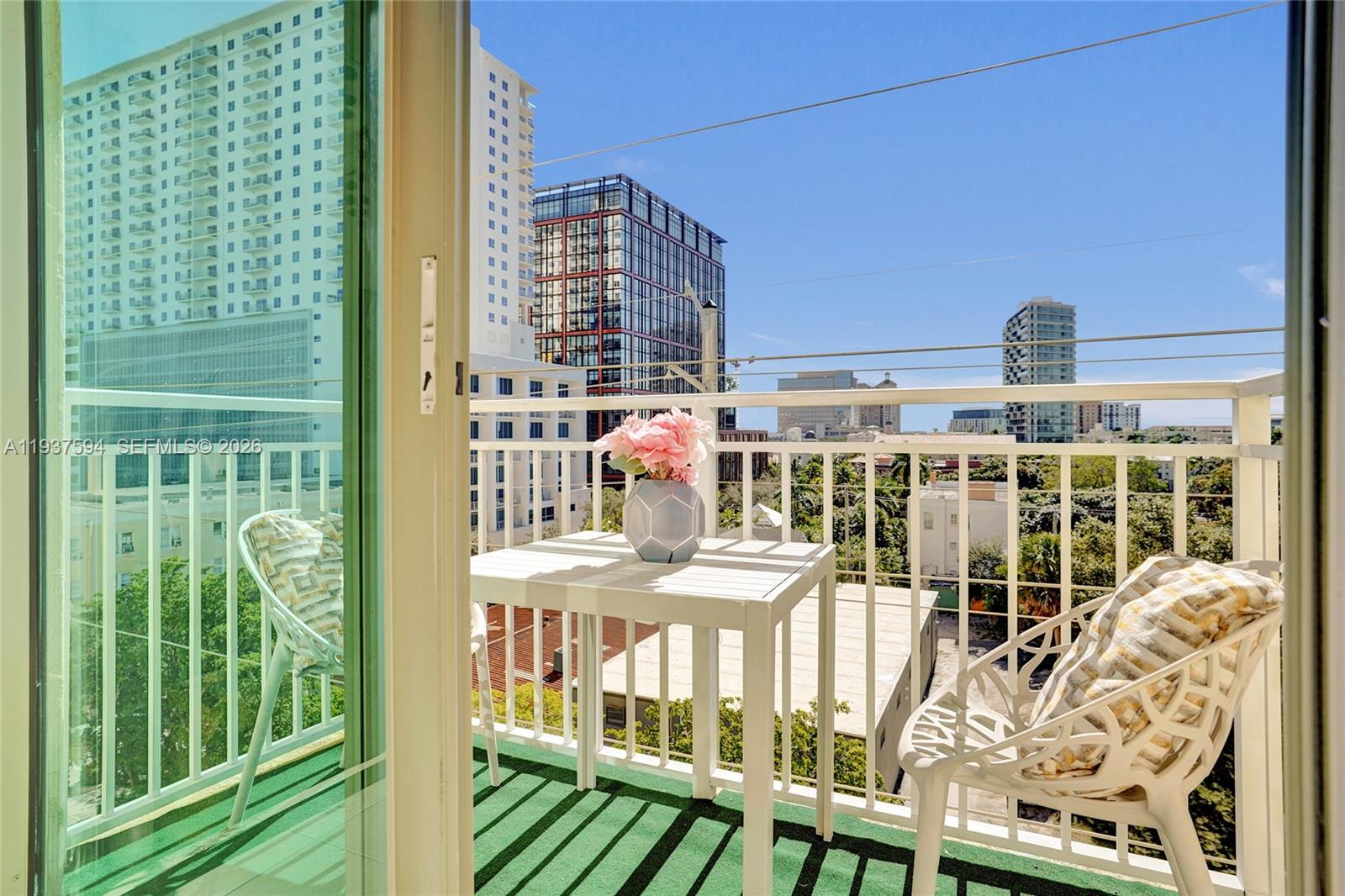 610 CLEMATIS CONDO - Residential