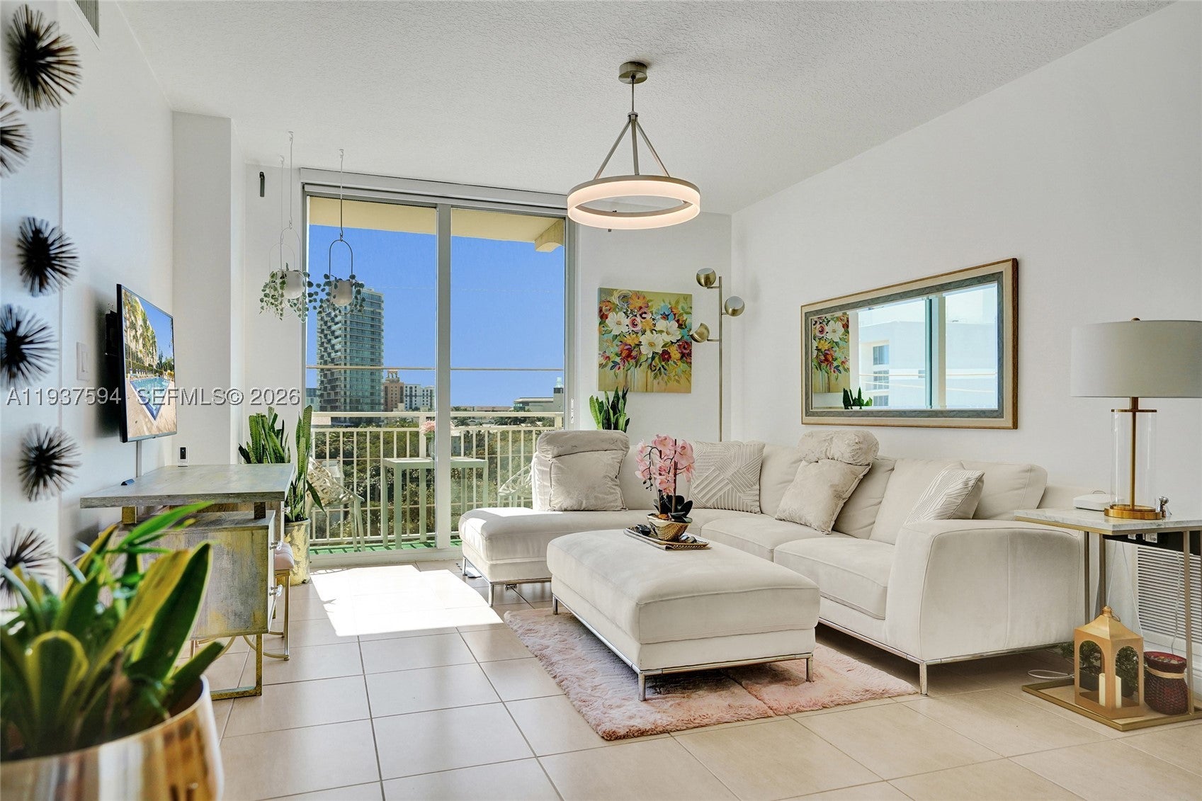 610 Clematis St 630