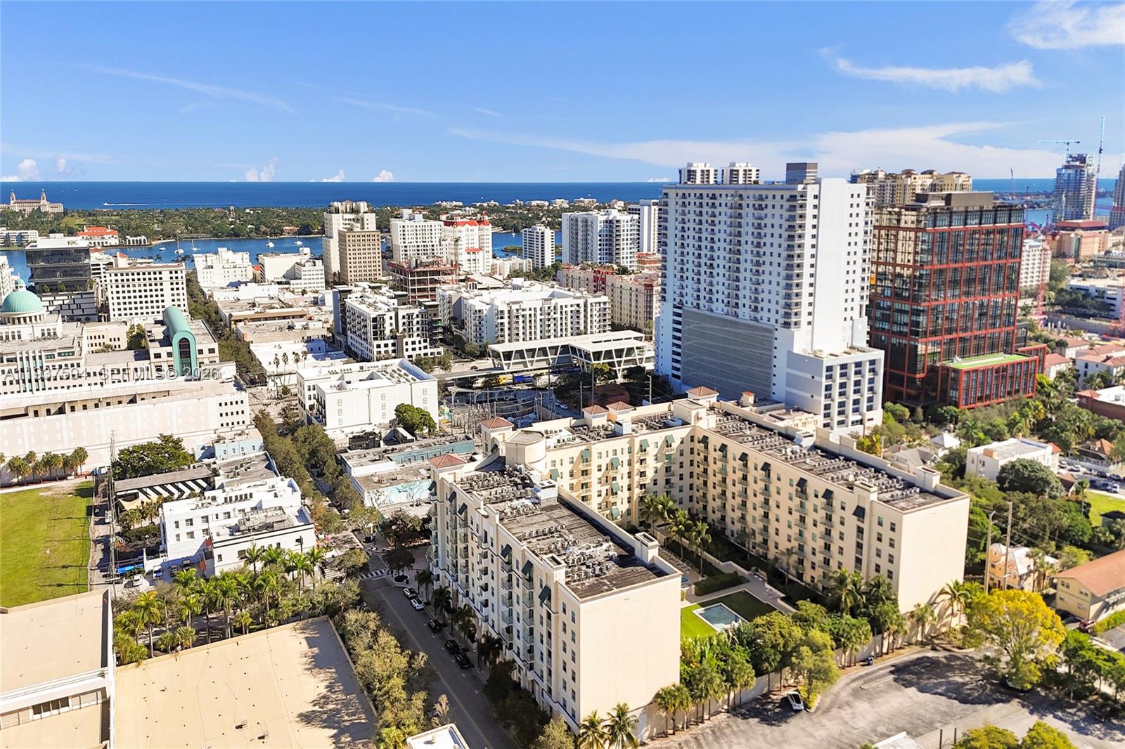 610 CLEMATIS CONDO - Residential