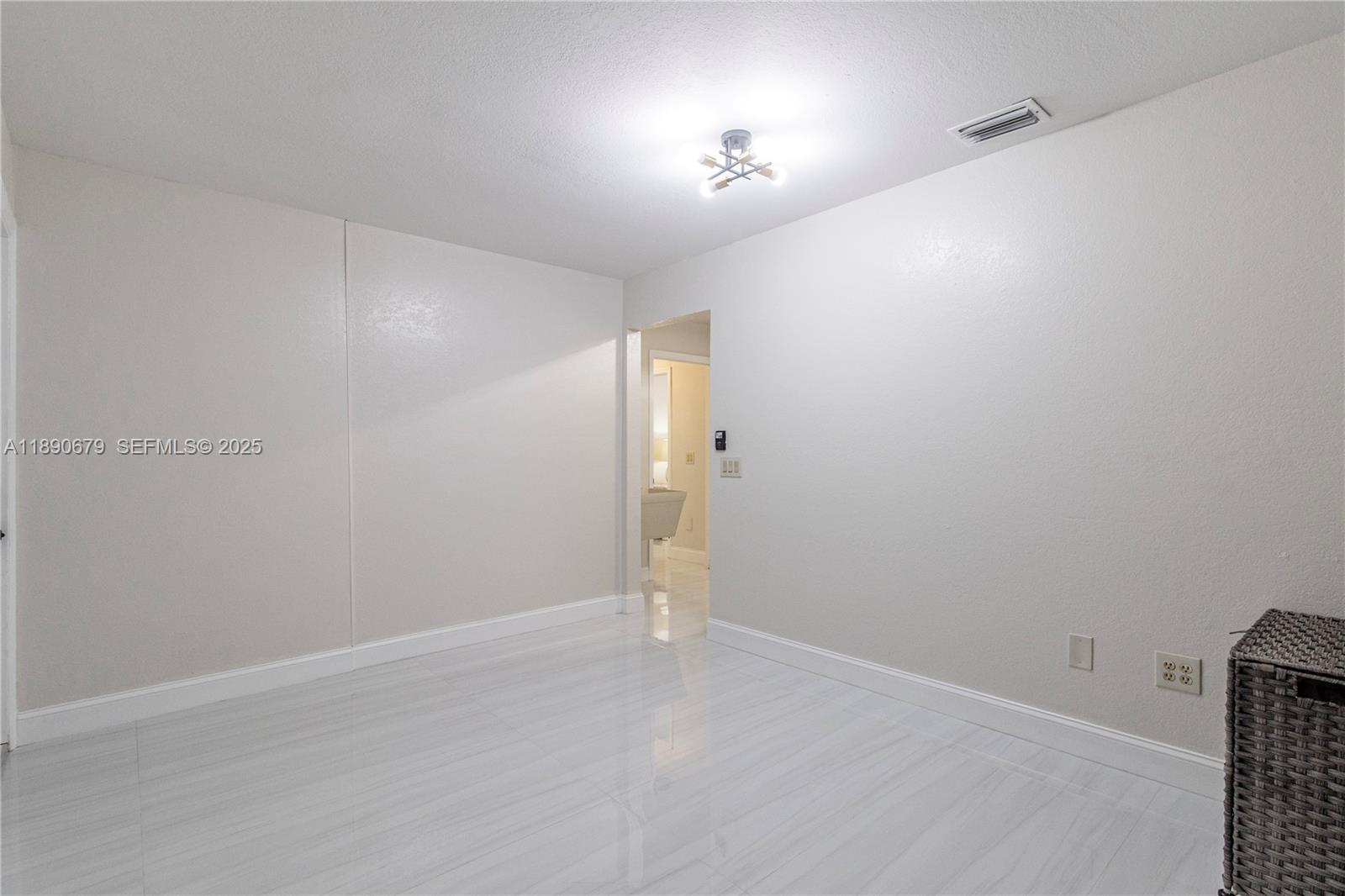 PORT CHARLOTTE - Residential