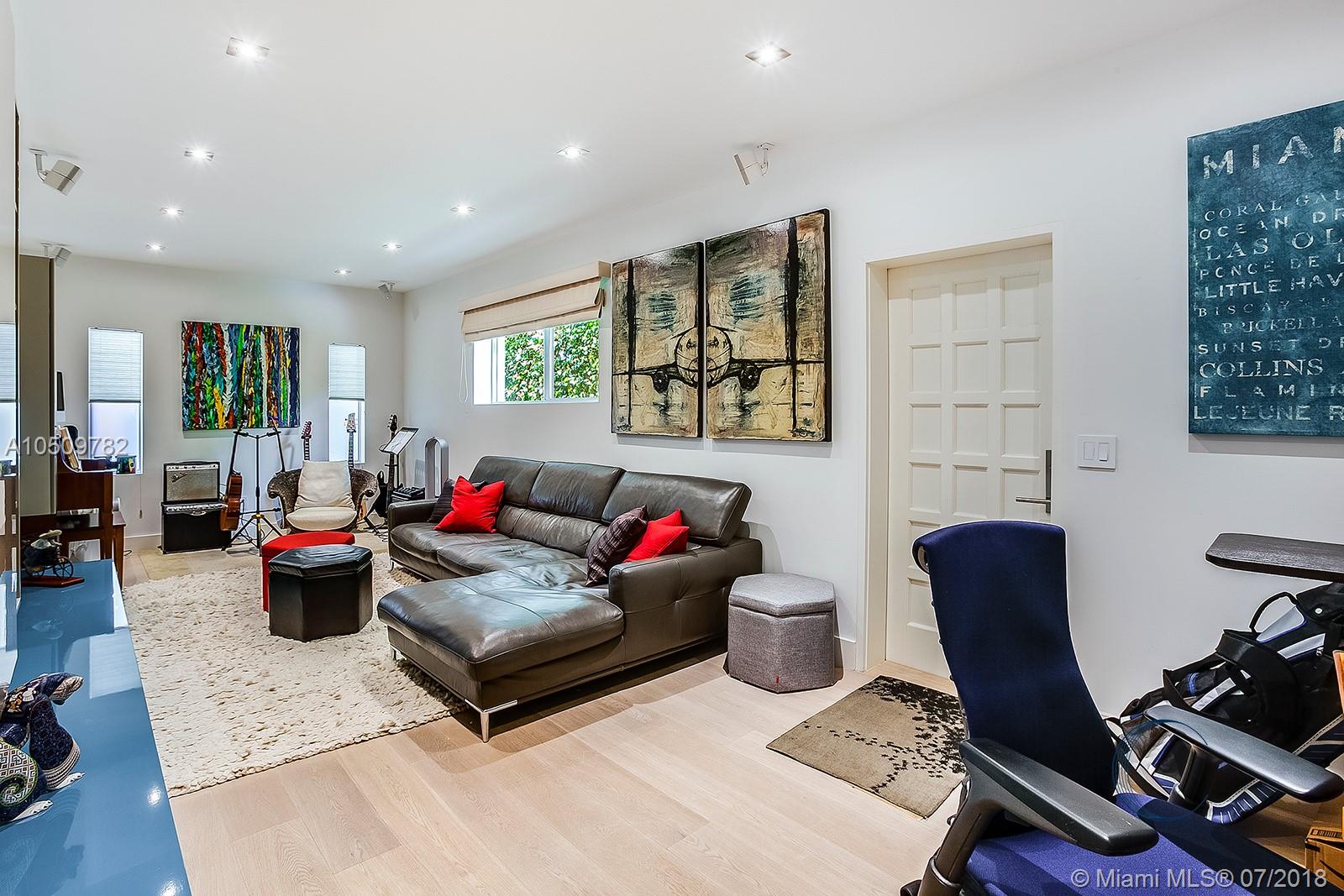 DI LIDO ISLAND - Residential