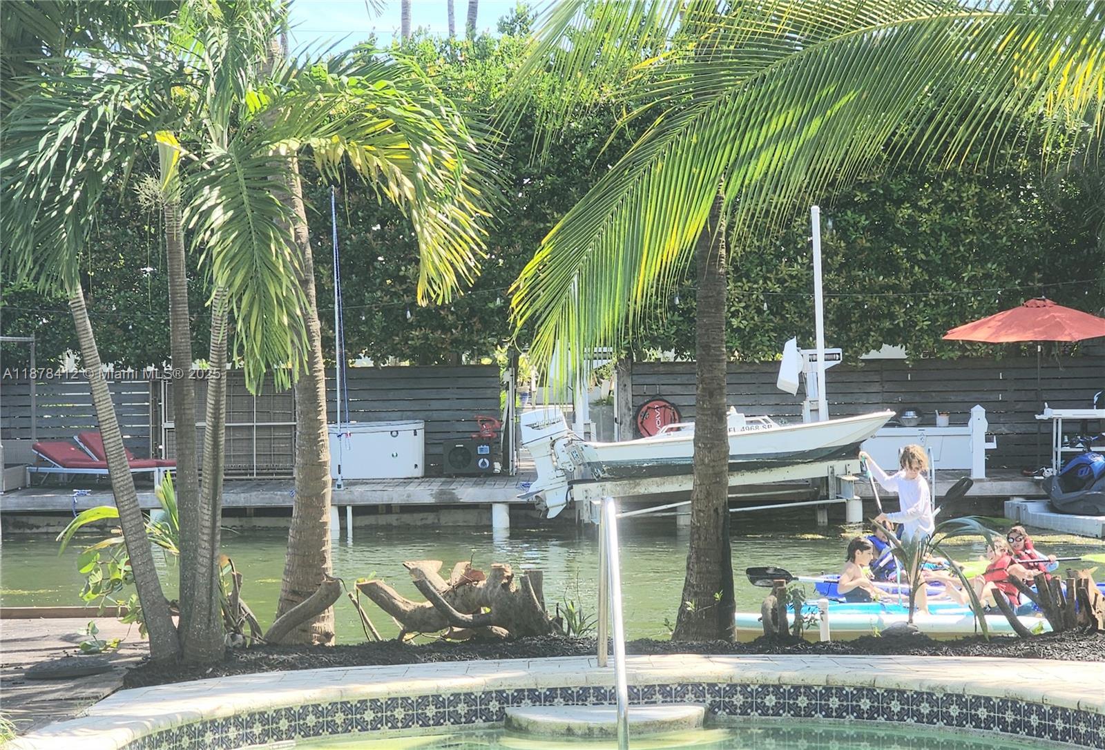 BISCAYNE POINT - Residential