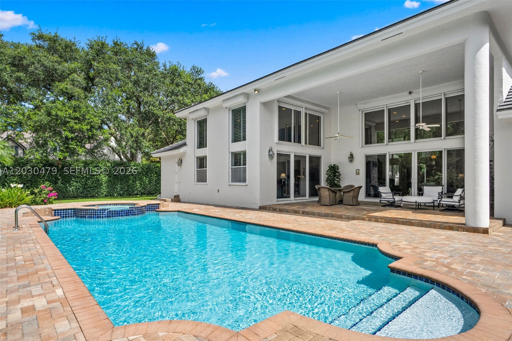 6020 W Suburban Dr