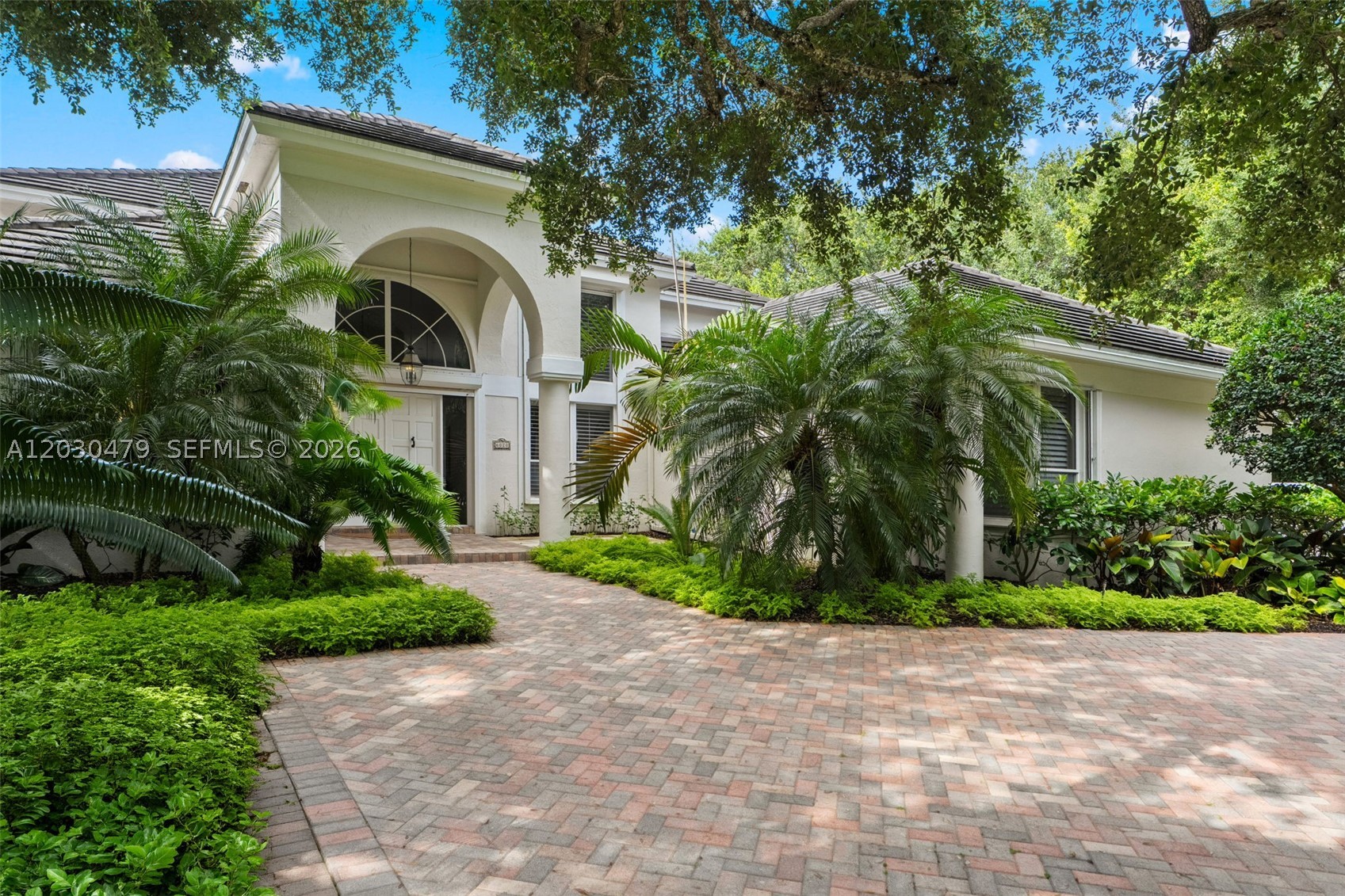 6020 W Suburban Dr