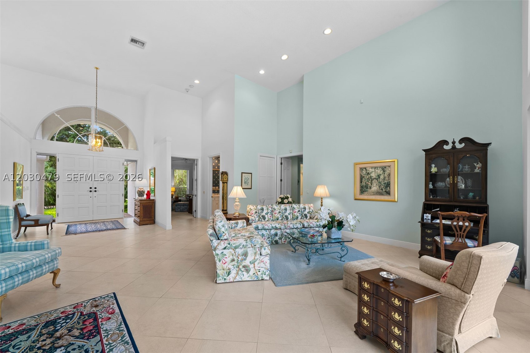 6020 W Suburban Dr