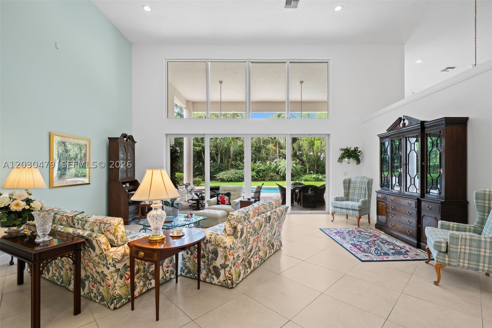 6020 W Suburban Dr