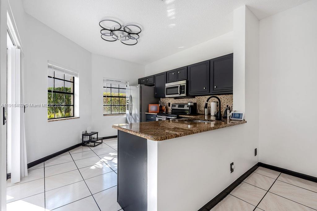 PLUM AT BOCA POINTE CONDO - Residential Lease