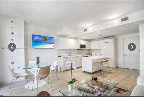 55 SW 9th St 3802 Miami FL 33130