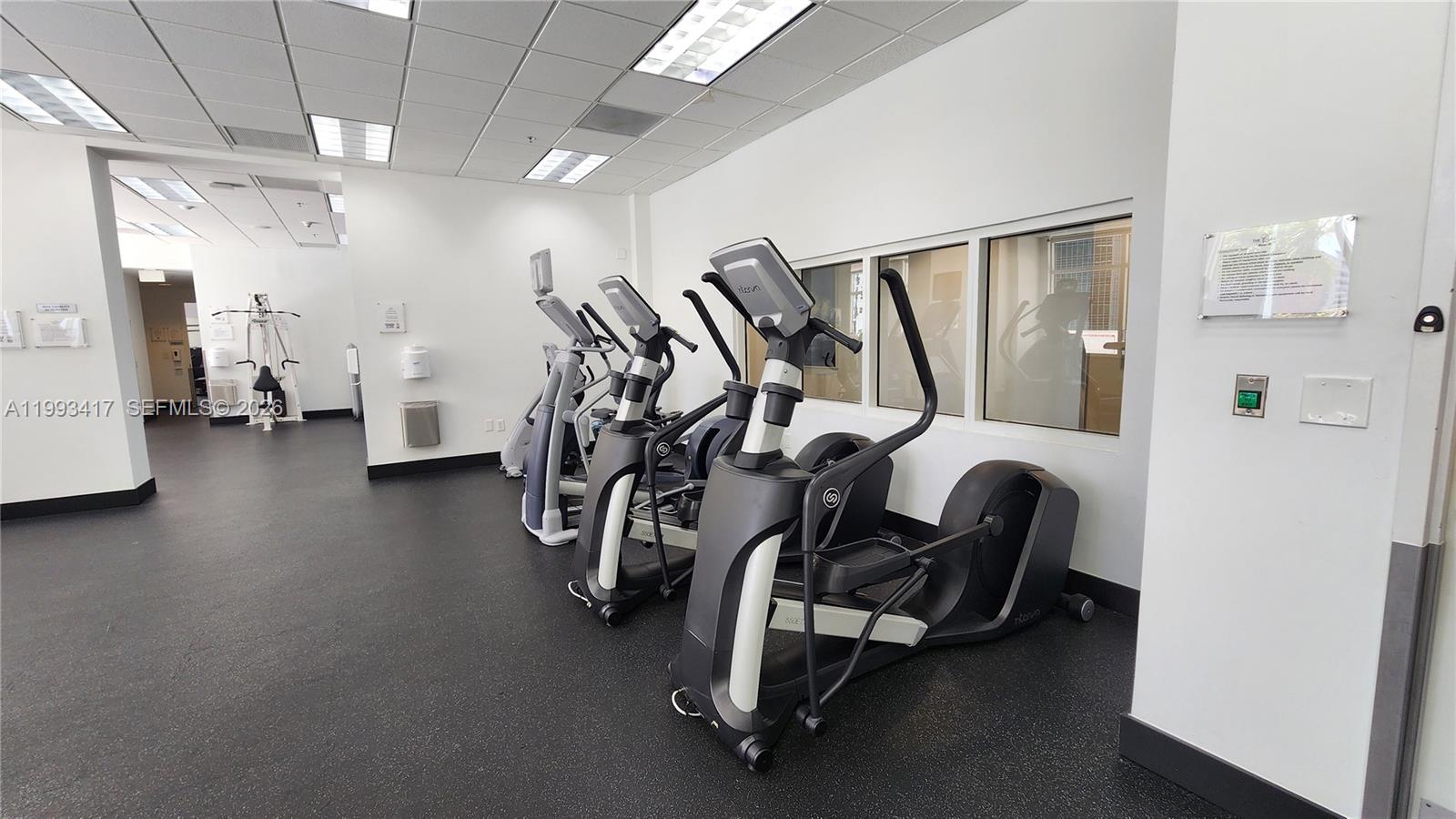 THE CLUB AT BRICKELL BAY - Residential Lease