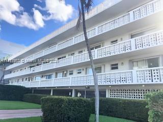 The impossible find: spacious sunny top floor, one bedroom, one bathroom with balcony, central AC and gated covered parking in perfectly located South Beach updated elevator building with pool! Unbeatable price as long-term owner selling after many years. Building allows renting, has beautiful pool, bicycle storage and laundry facilities. Recently updated and in fantastic shape (assessment balance will be paid in full by seller) this one has it all: open sunny eastern views, windows in every room for great cross- ventilation & natural light, tile floors throughout, open kitchen, huge walk in closet and central a/c. In the most sought after location- the heart of south beach beside Lincoln Rd. near all shops, restaurants, public transport and just blocks to the ocean.