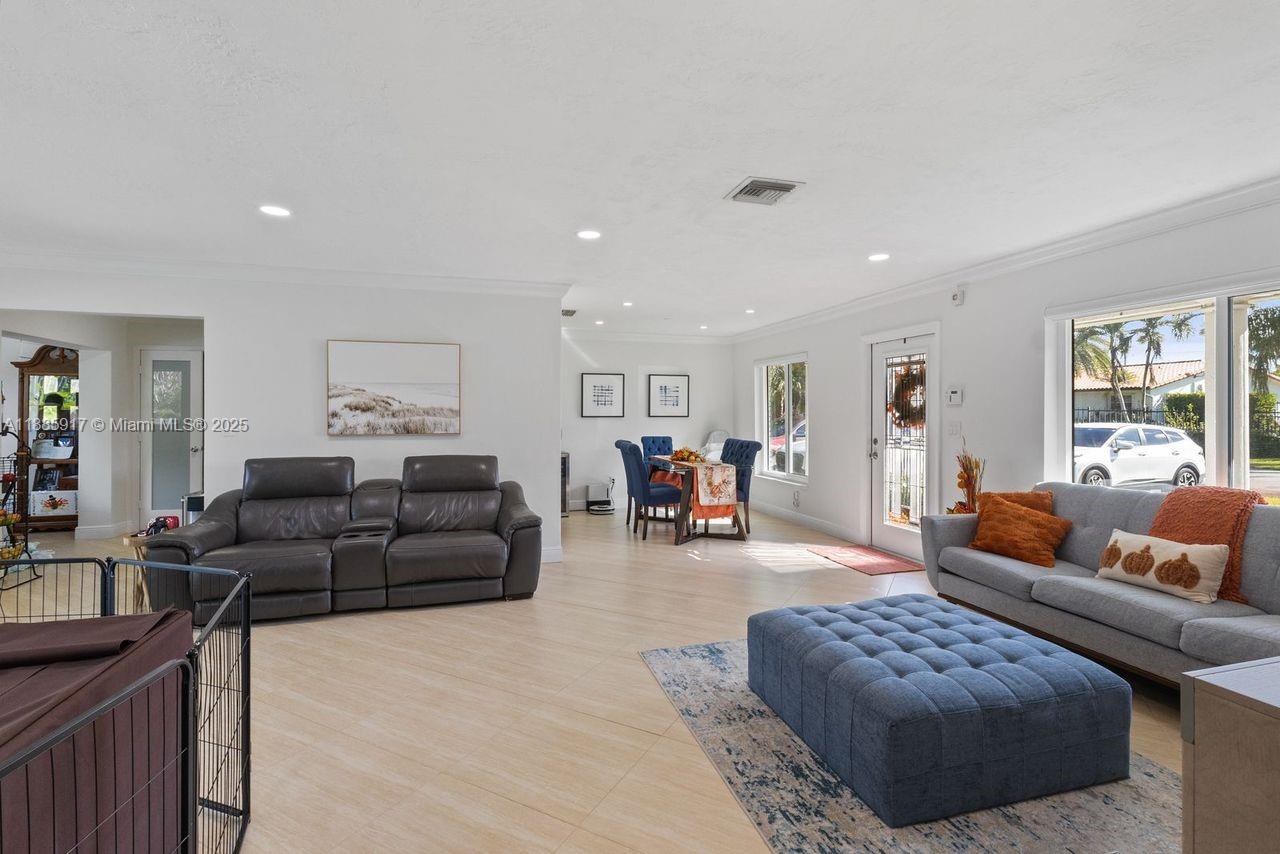 PINE ACRES SEC 6 - Residential