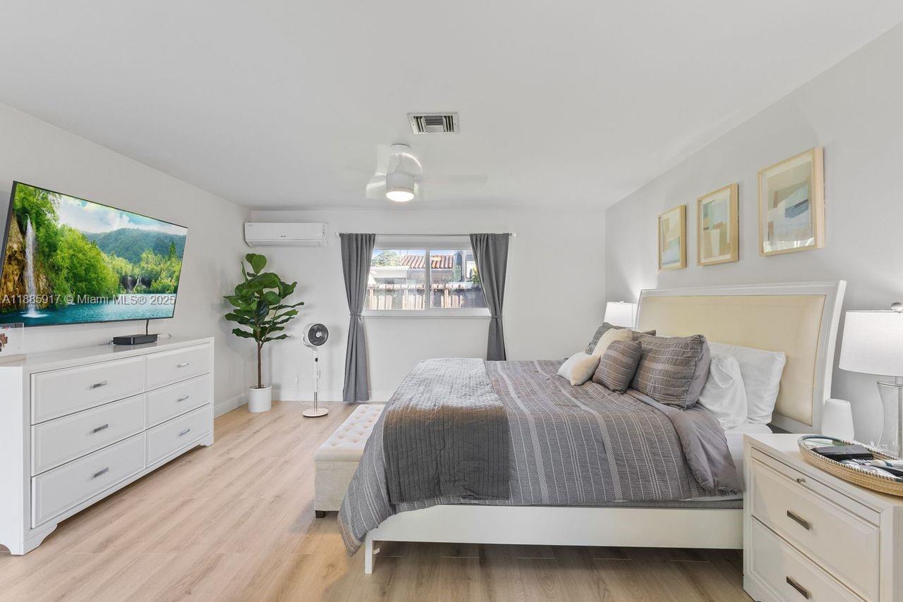 PINE ACRES SEC 6 - Residential