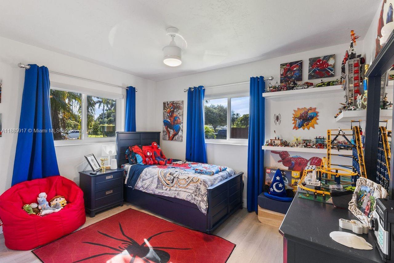 PINE ACRES SEC 6 - Residential