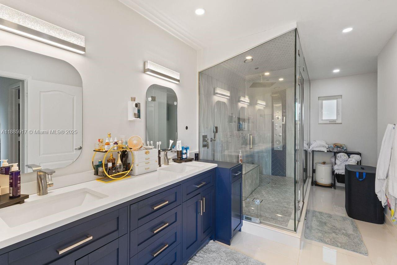 PINE ACRES SEC 6 - Residential