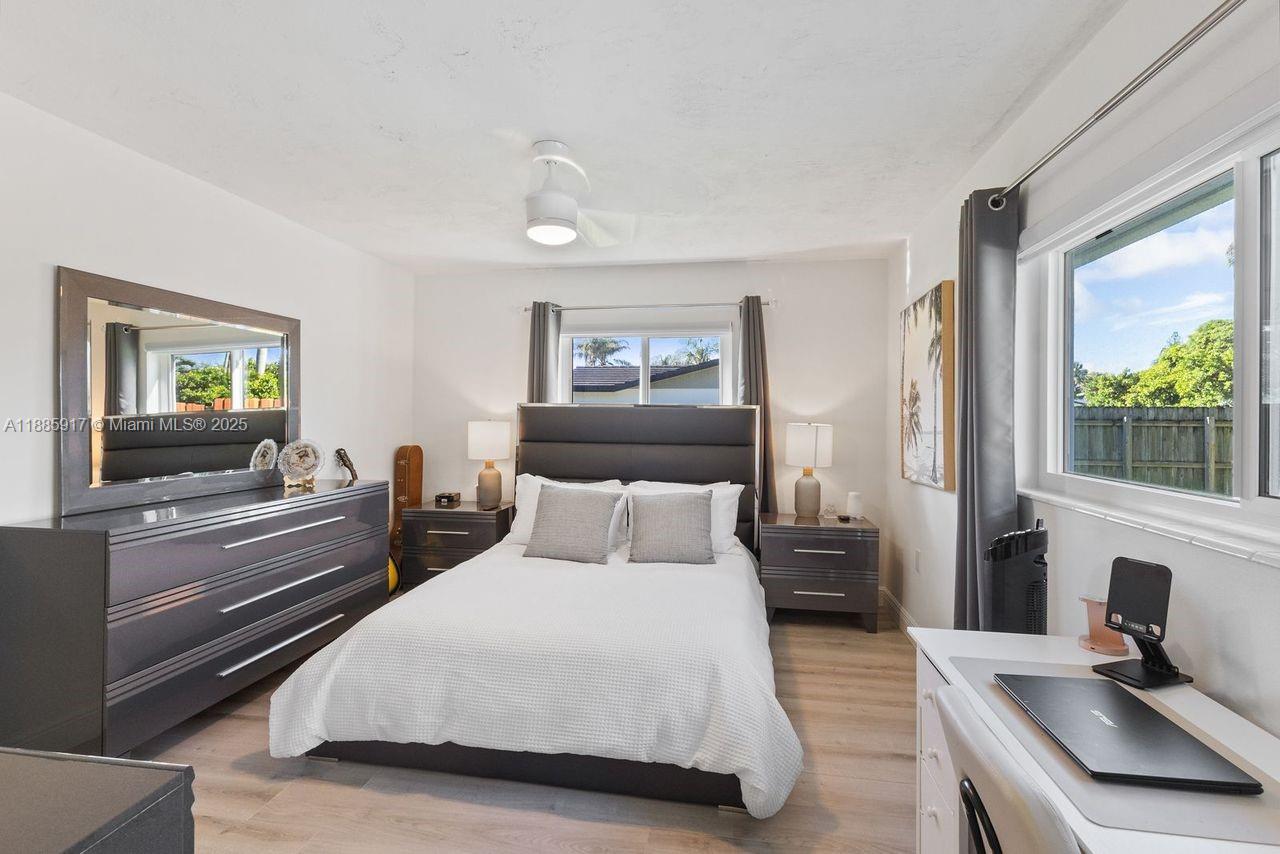 PINE ACRES SEC 6 - Residential