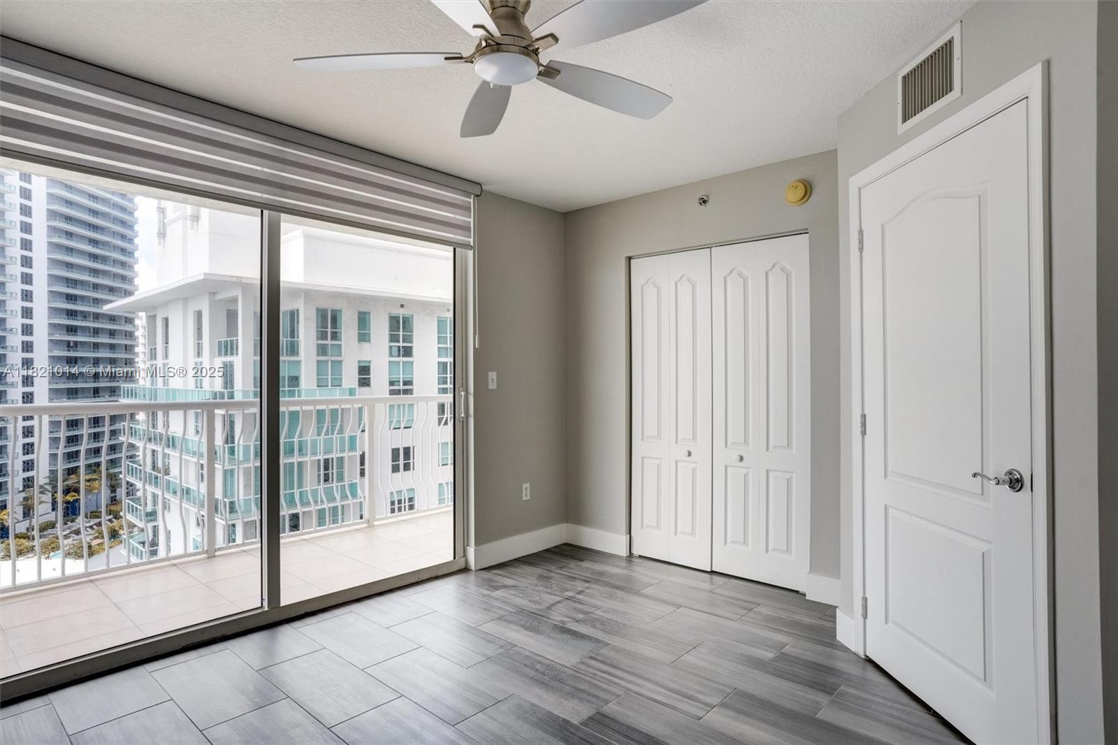 THE CLUB AT BRICKELL BAY - Residential