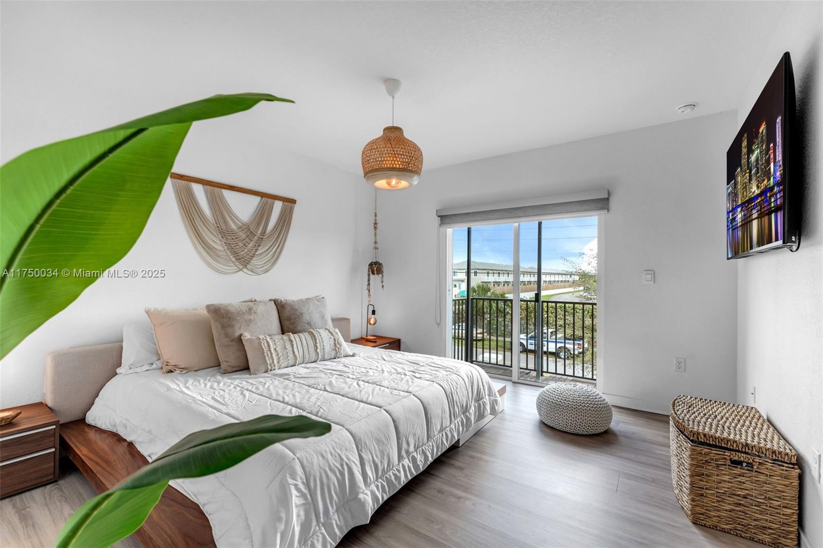 CEDAR AT KEYS GATE - Residential