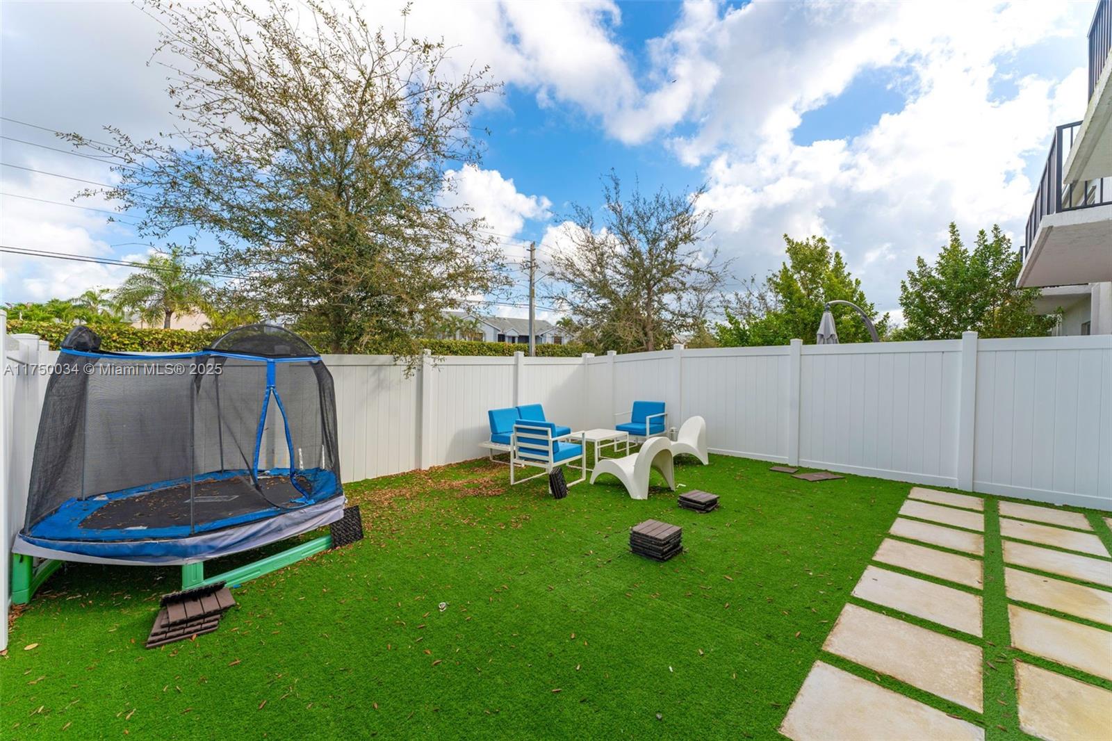 CEDAR AT KEYS GATE - Residential
