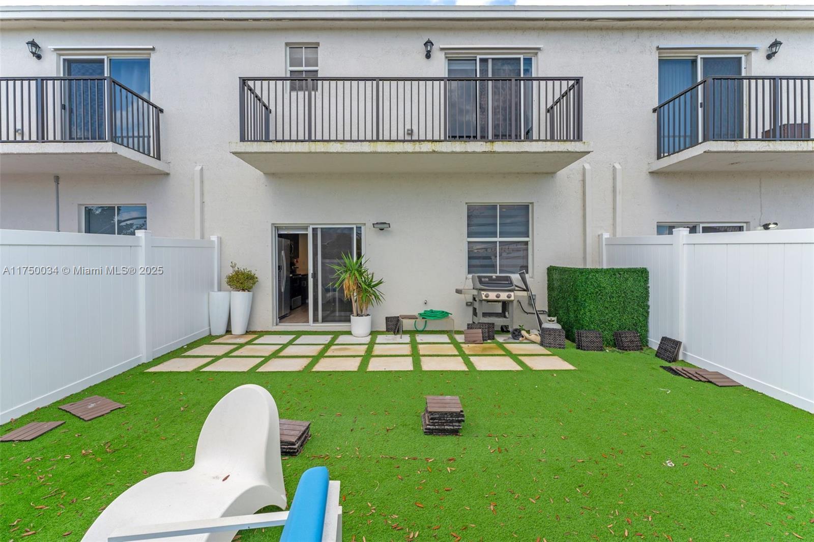 CEDAR AT KEYS GATE - Residential
