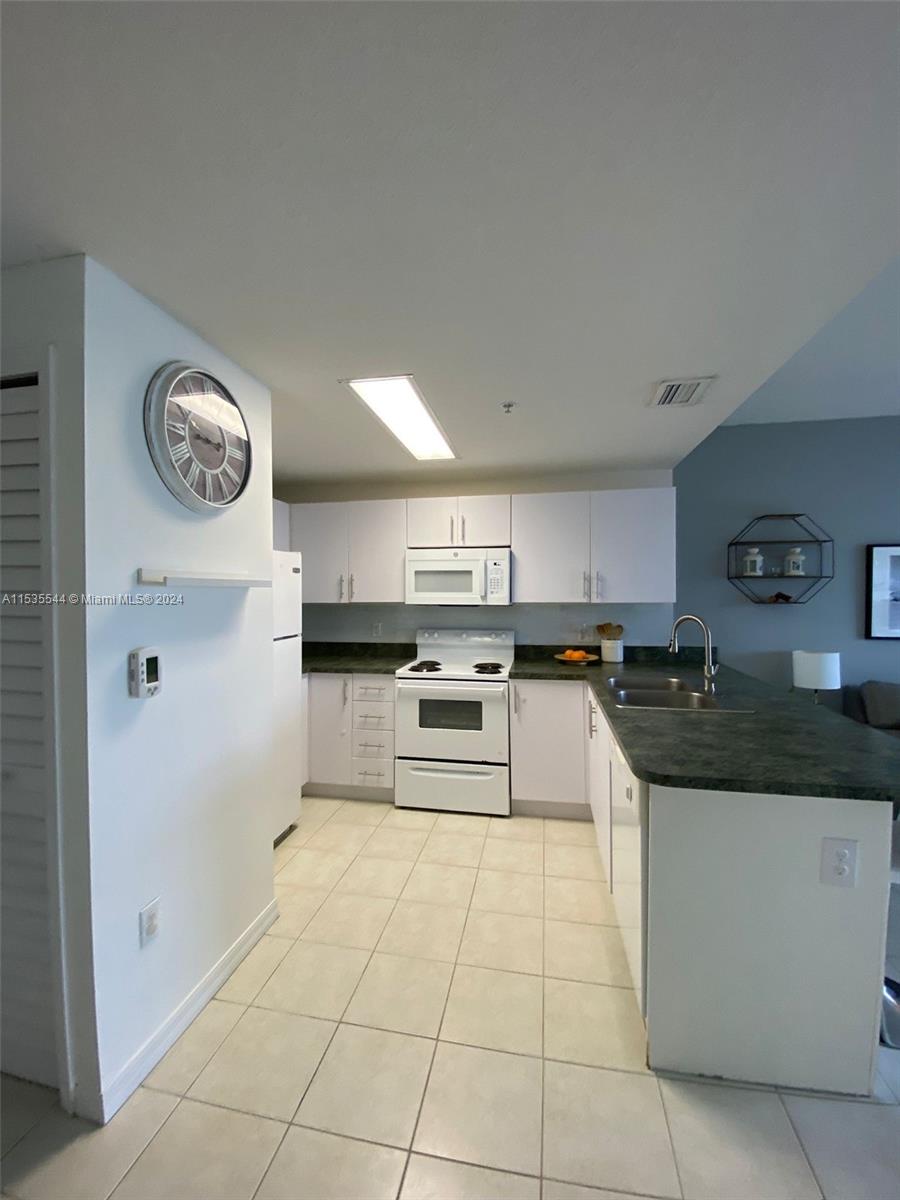 Emerald Plaza on Coral Way - Residential